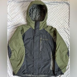 Boys Large 14/16 Mid-weight Winter Coat Jacket